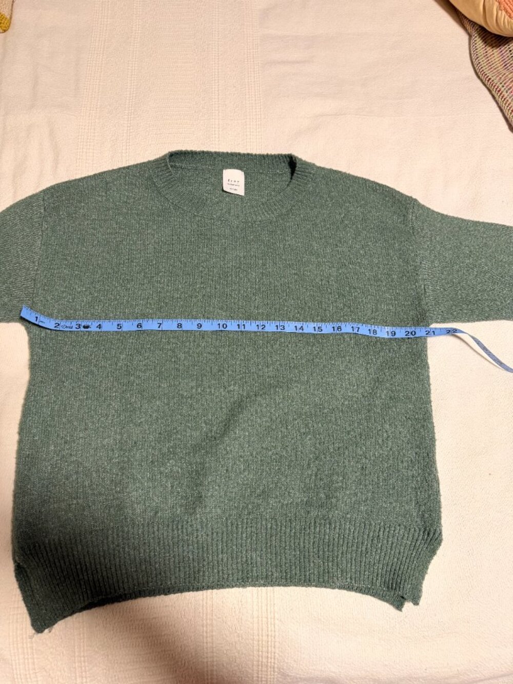 Frey by Short Story Green Crewneck Sweater S/M Petite - Picture 8 of 8